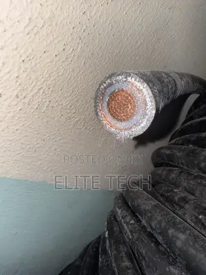 240mm Single Core XLPE Armoured Cable – 100% Pure Copper (Per Metre)