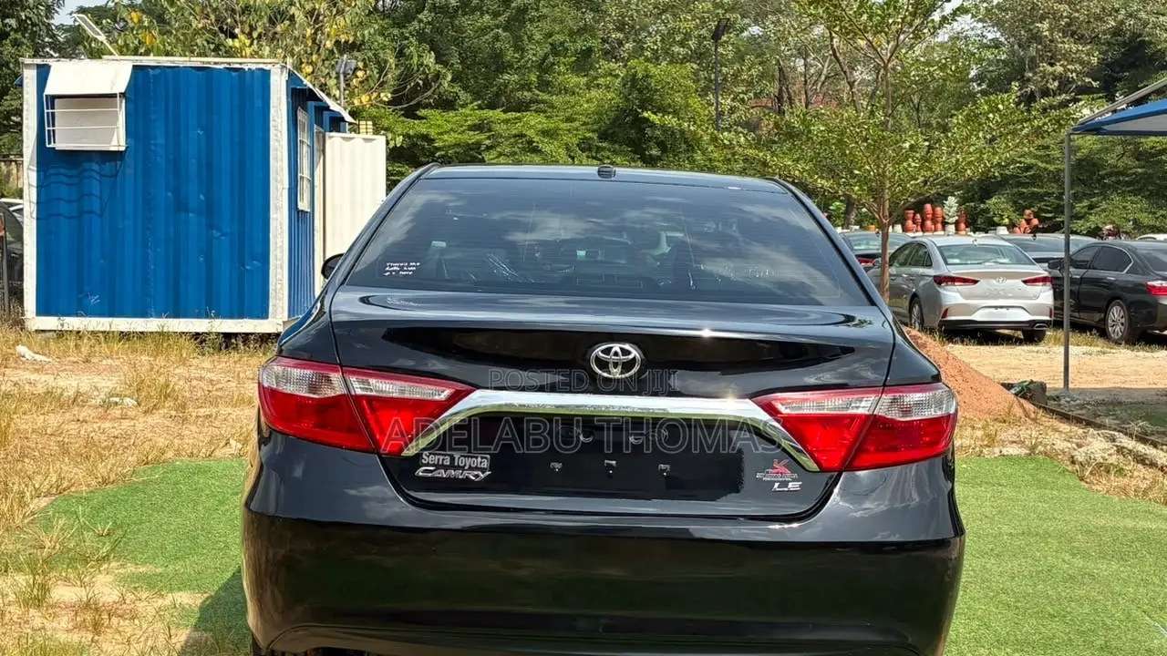 Toyota Camry LE 4dr Sedan (2.5L 4cyl 6A) 2017 Black