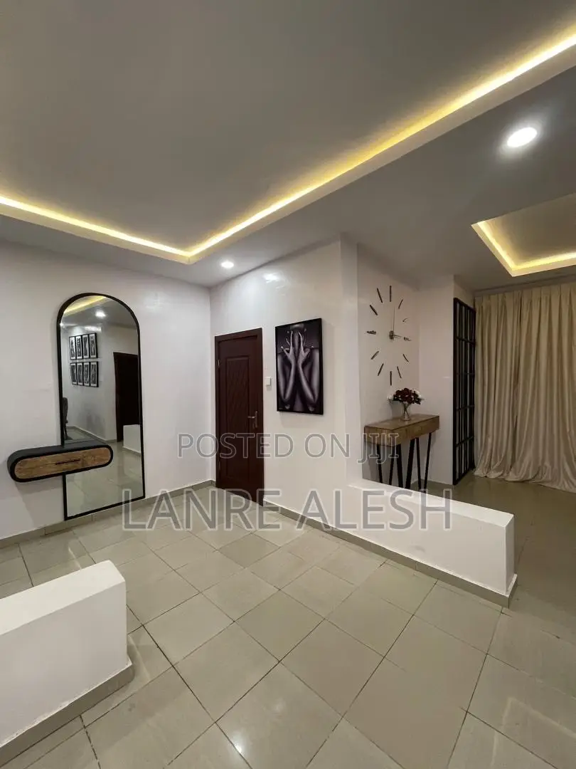 Furnished 3bdrm Apartment in Victoria Island for rent