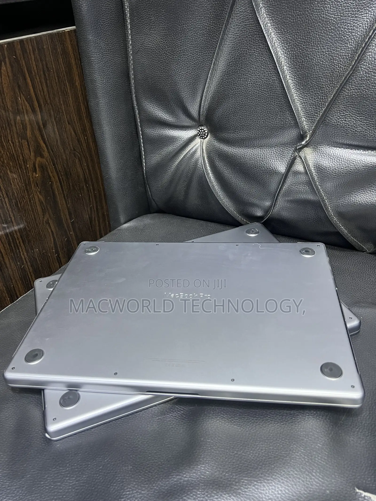 Laptop Apple MacBook Pro 2021 M1 32GB Apple M1 Pro SSD 500GB
