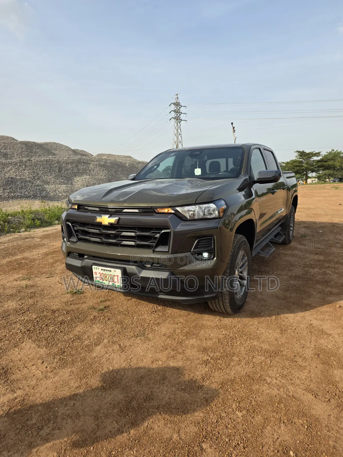 Chevrolet Colorado 2024 Beige