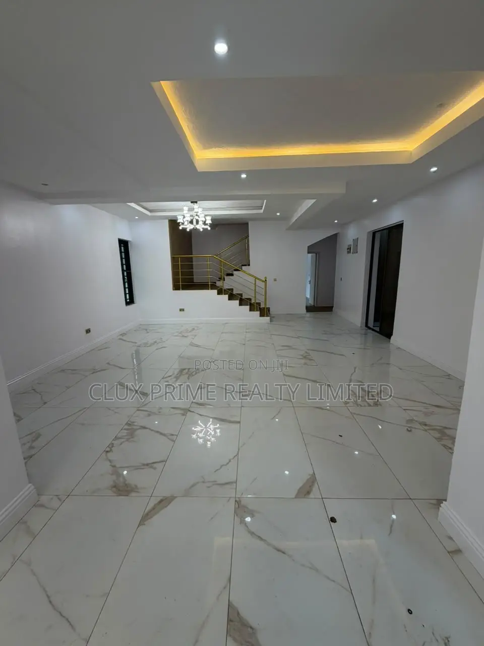 7bdrm Duplex in Lekki for rent