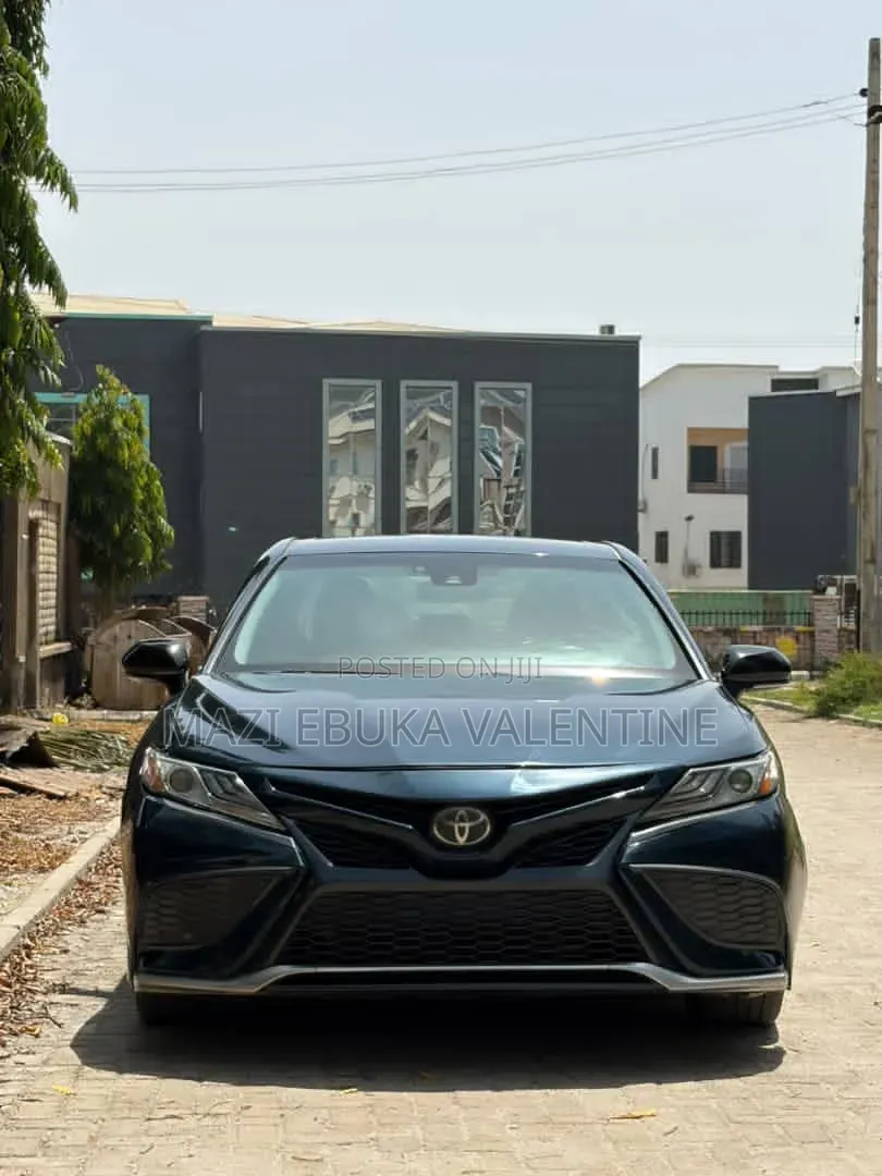 Toyota Camry 2018 Matt Black