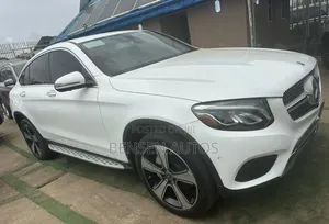 Mercedes-Benz GLC-Class 2019 White