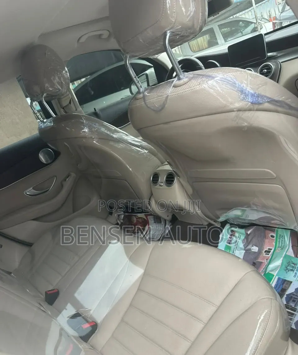 Mercedes-Benz GLC-Class 2019 White