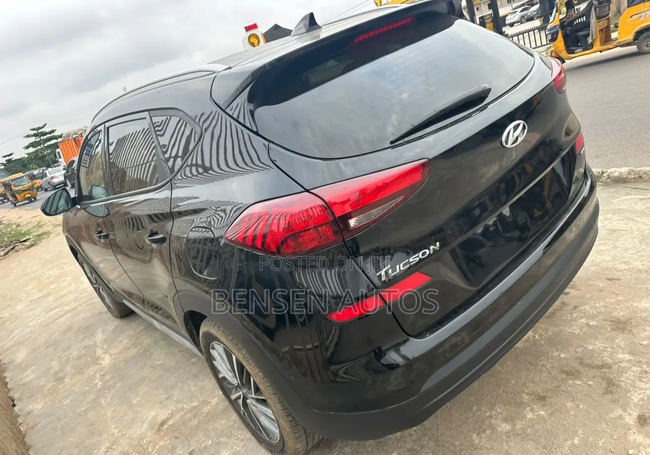 Hyundai Tucson Limited 2021 Black
