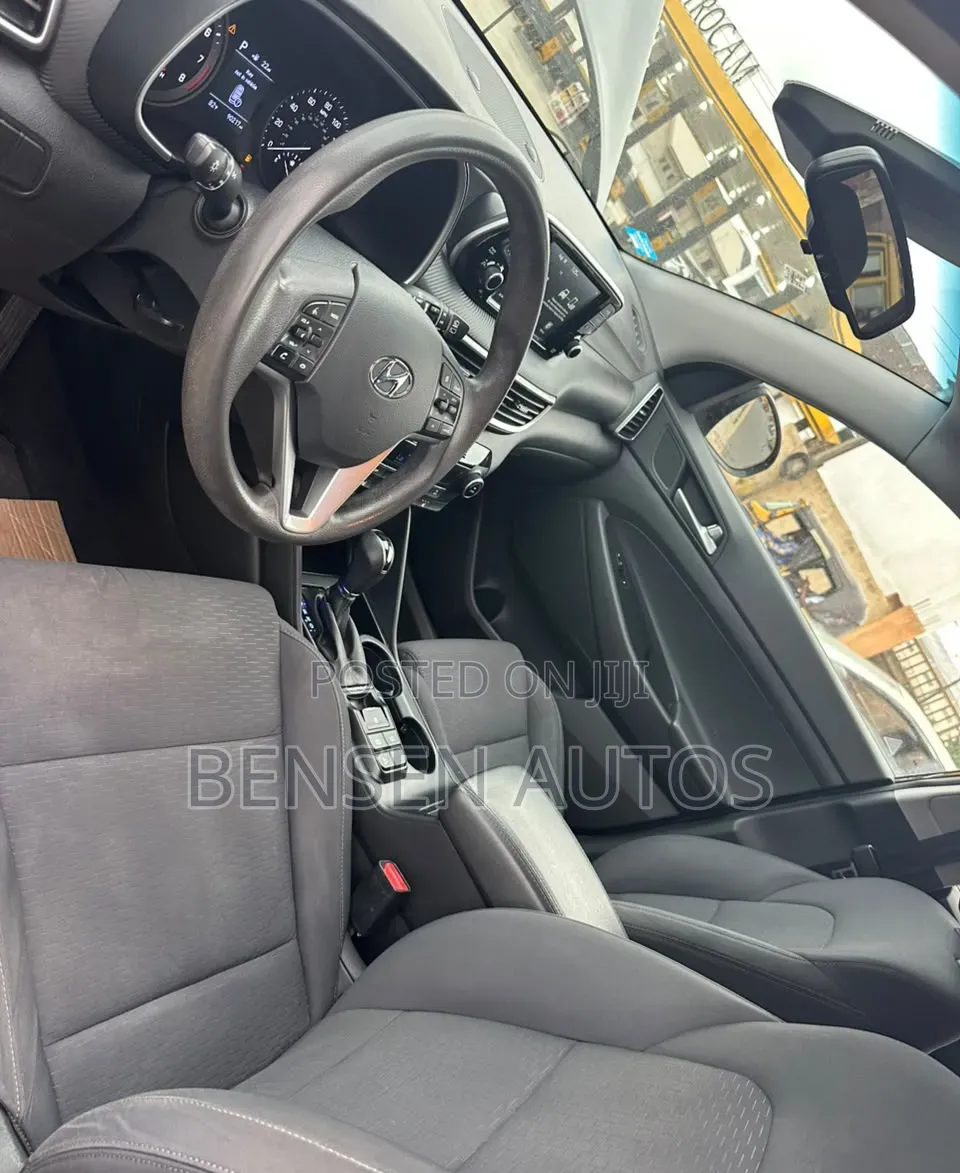 Hyundai Tucson Limited 2021 Black