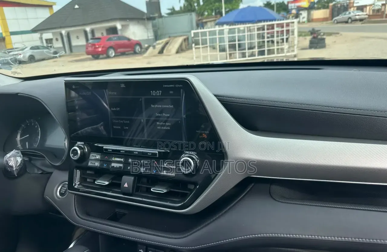 Toyota Highlander Platinum 2022 Blue