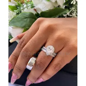 Superior Quality Sterling Silver Wedding/Engagement Ring Set