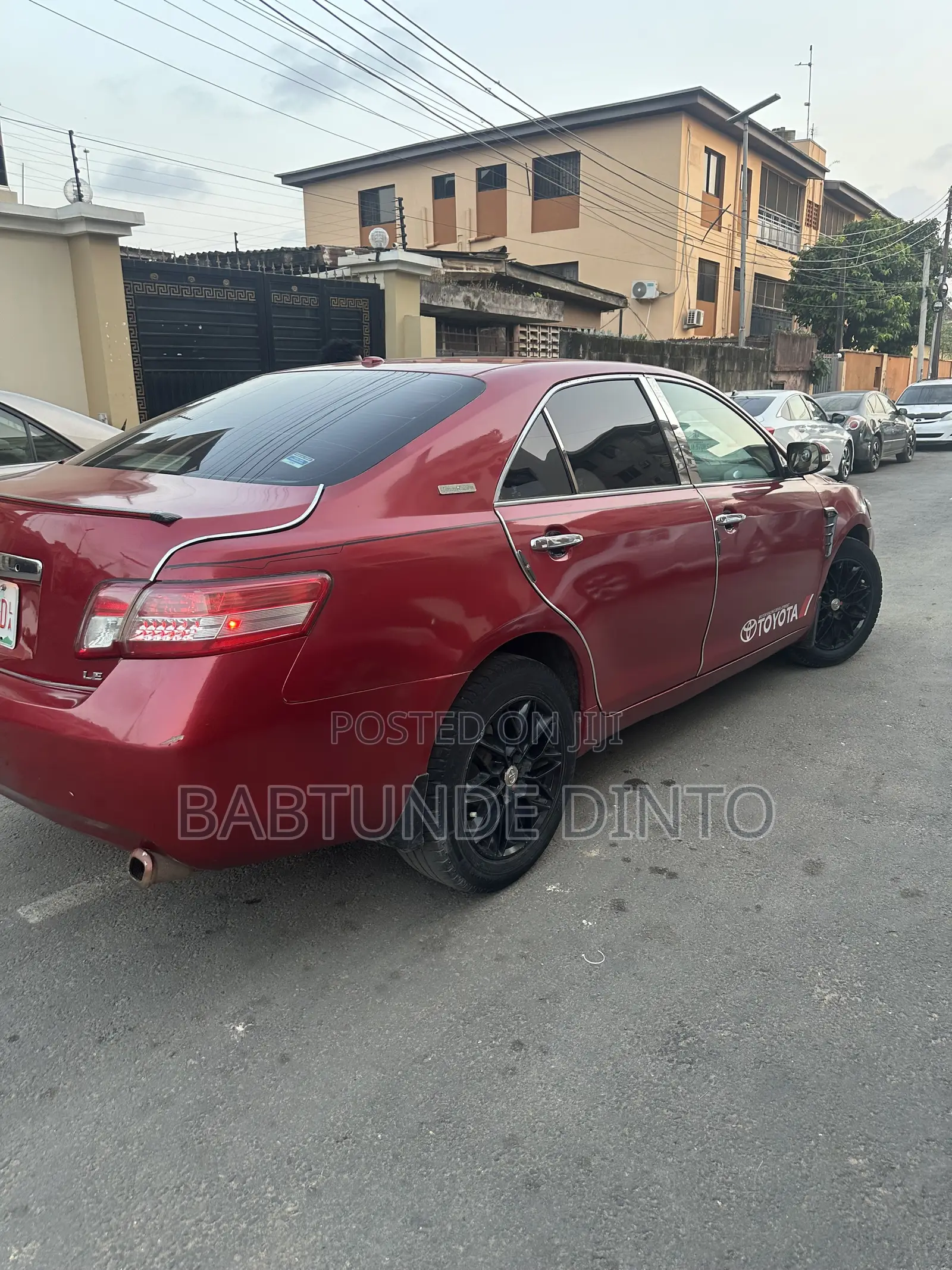Toyota Camry LE 4dr Sedan (2.5L 4cyl 6AM) 2010 Red