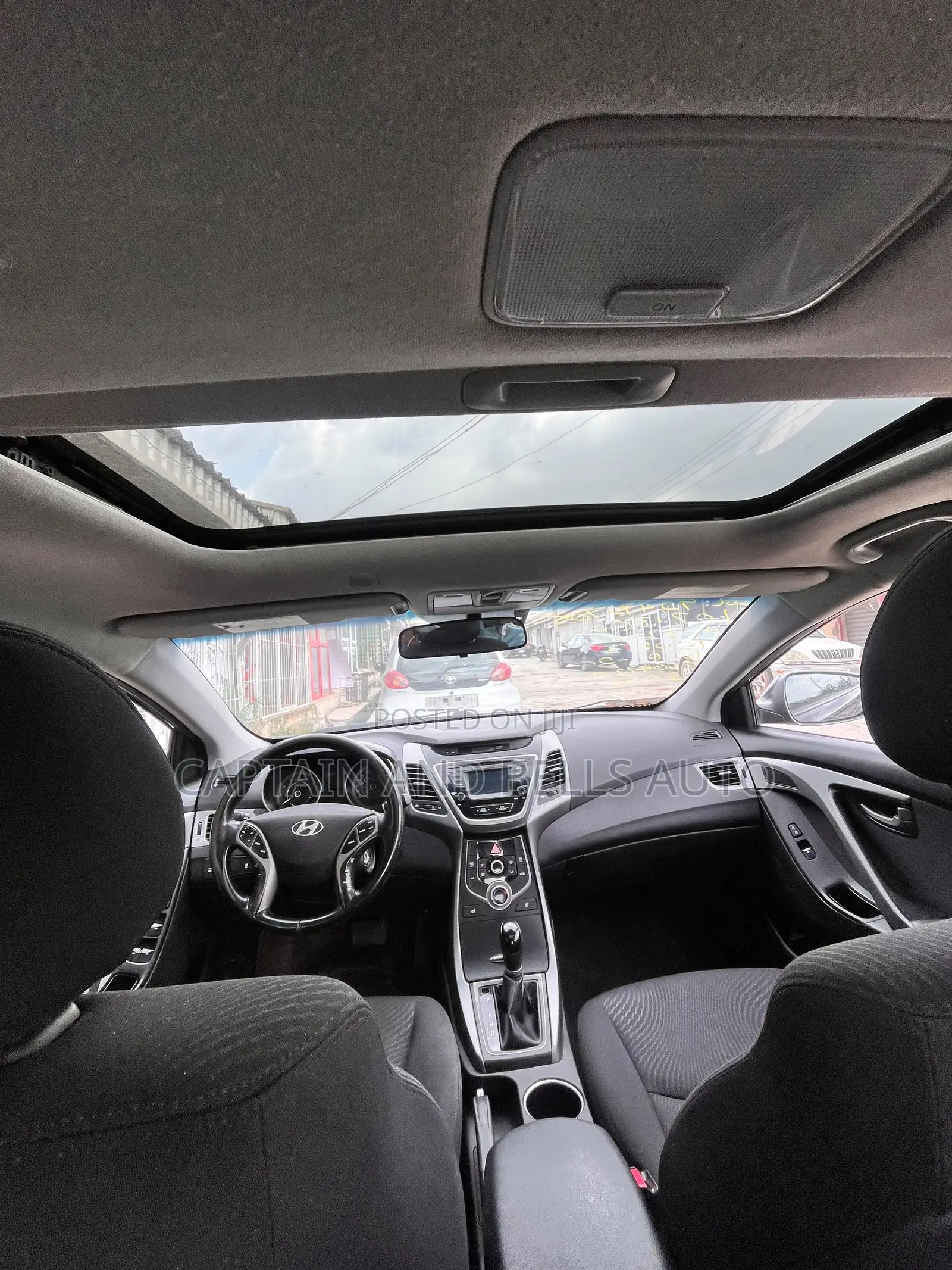 Hyundai Elantra GLS Sedan FWD (1.8L 4cyl 6A) 2013 Black