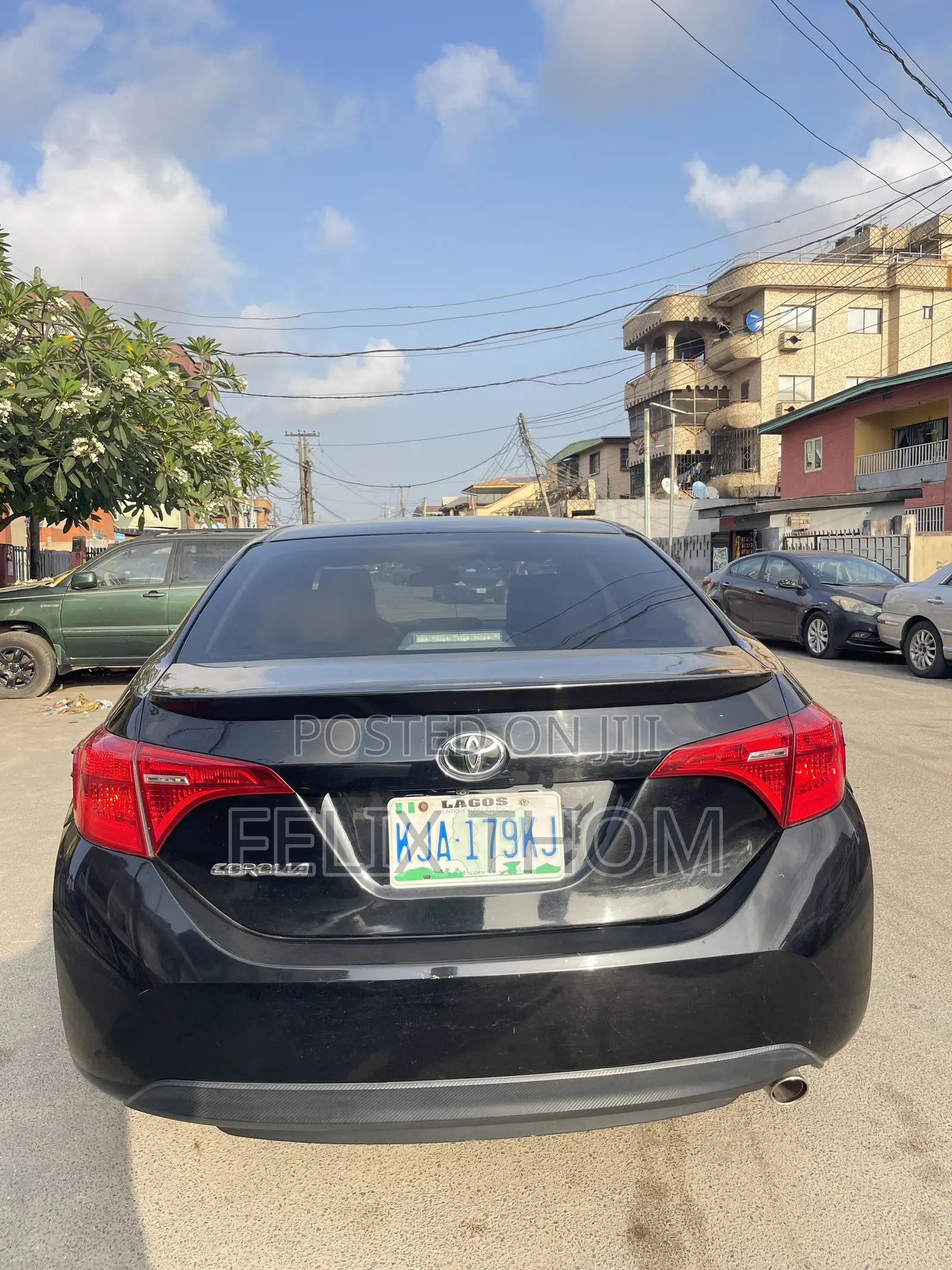 Toyota Corolla SE Special Edition 4dr Sedan (1.8L 4cyl CVT) 2017 Black