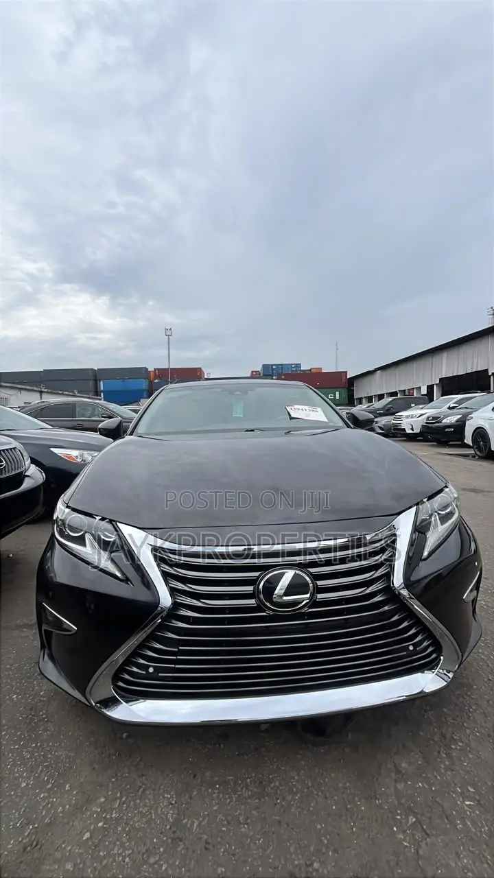 Lexus ES 2018 Black