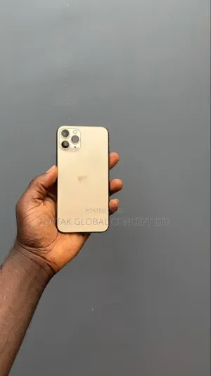 Apple iPhone 11 Pro Max 64 GB Gold