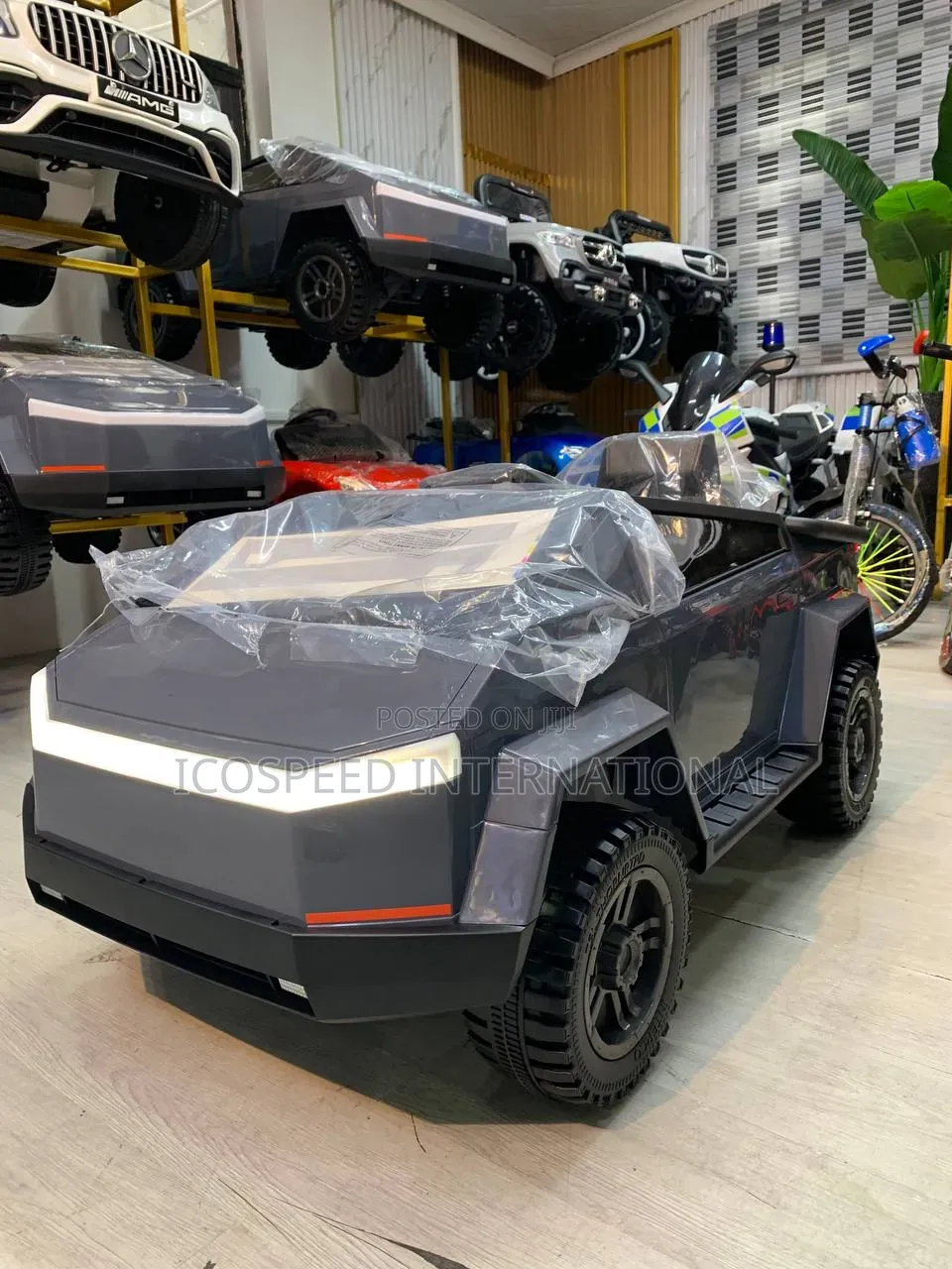 Grey Cybertruck Electric Kid's Car for Age 1-5 With Remote and Bluetoo
