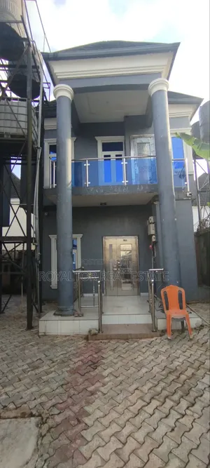3bdrm Duplex in Royaltor Real Estate, Benin City for rent