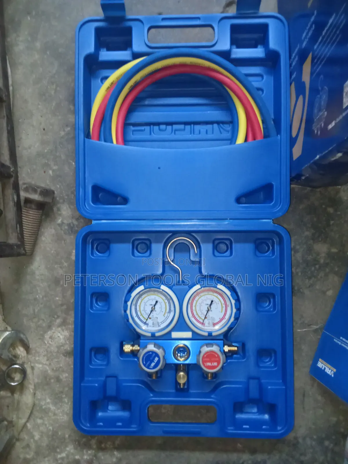 VMG-2 Dual Manifold Gauge Anti-Collision Services Set