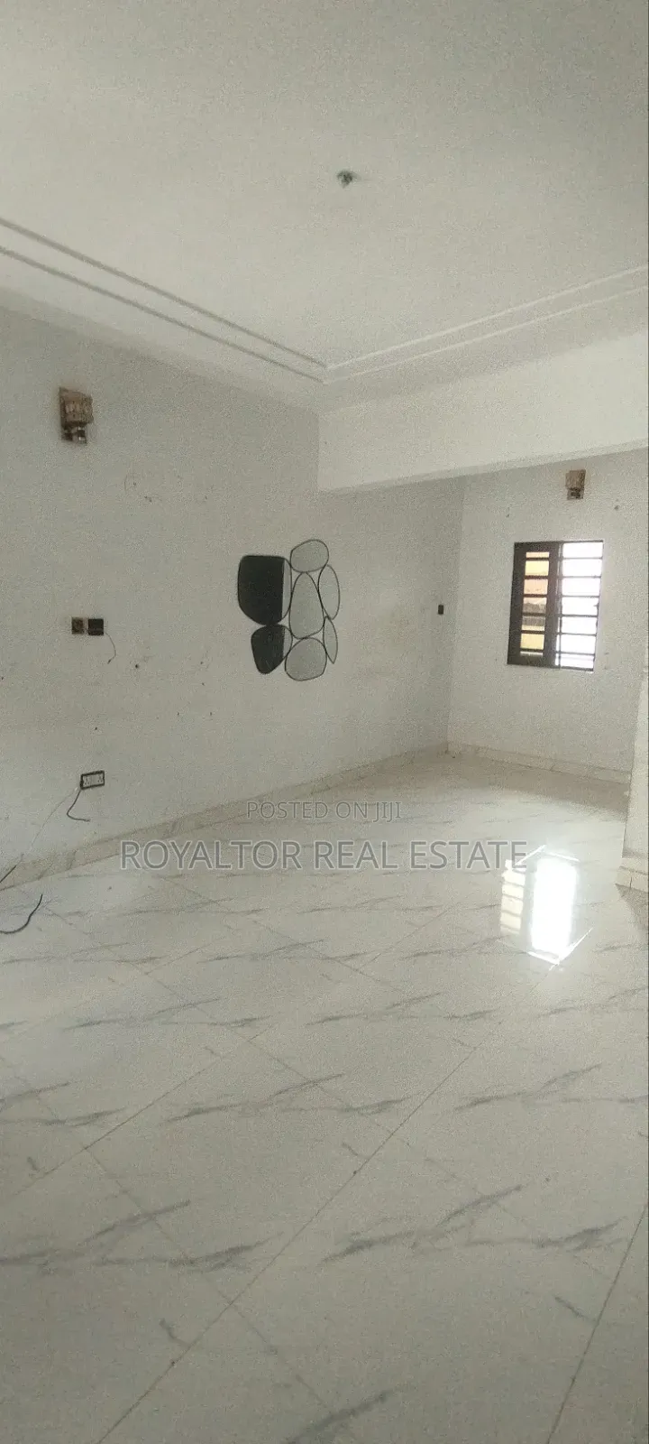 3bdrm Block of Flats in Royaltor Real Estate, Benin City for rent