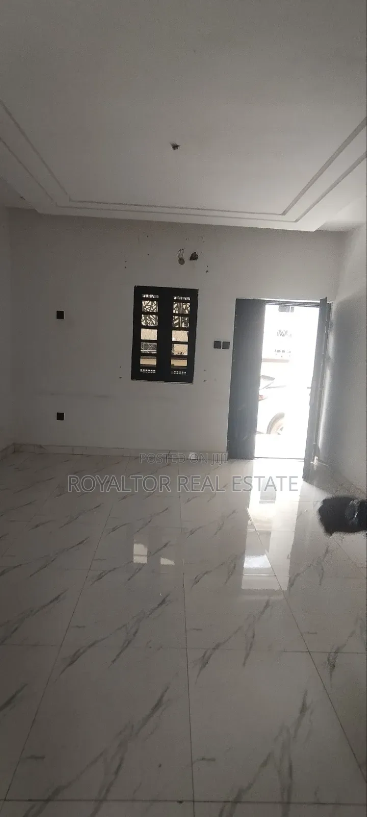 3bdrm Block of Flats in Royaltor Real Estate, Benin City for rent