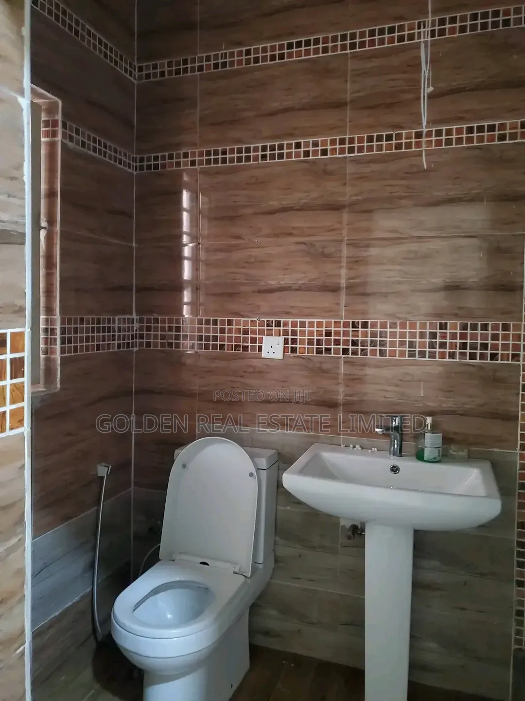 3bdrm Block of Flats in Jahi for rent