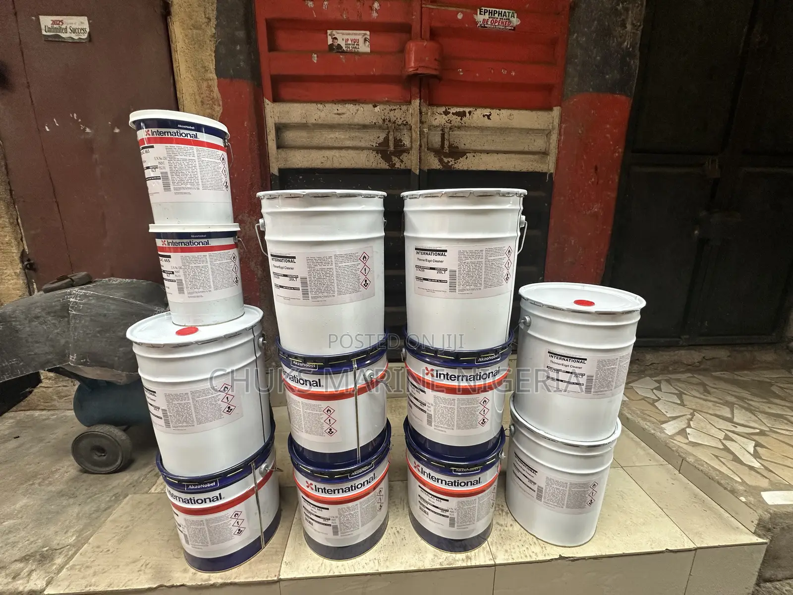 Interthane 990 Marine Paint