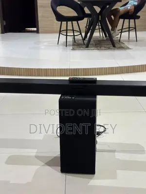 Few Months Used LG SN4 Soundbar