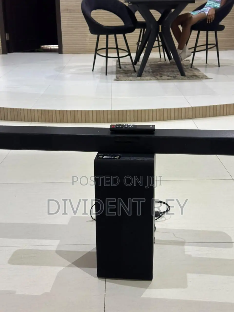 Few Months Used LG SN4 Soundbar