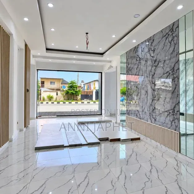 4bdrm Duplex in Platinum Way, Ikate for sale