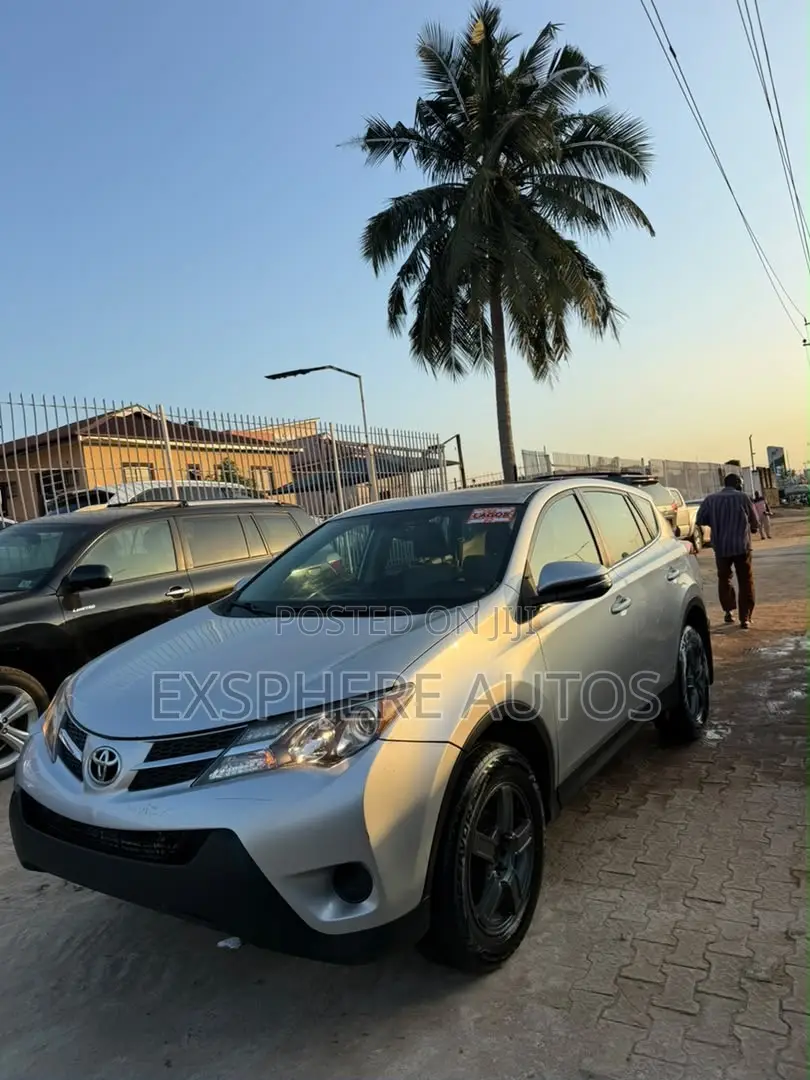 Toyota RAV4 2014 Silver