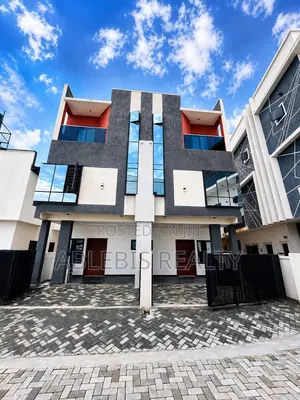 4bdrm Duplex in Okun Ajah Area, Abraham Adesanya Estate for sale