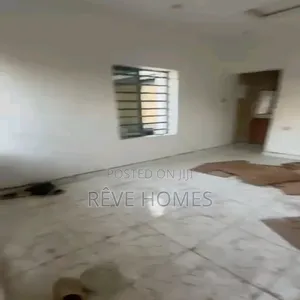 Studio Apartment in Akoka for rent