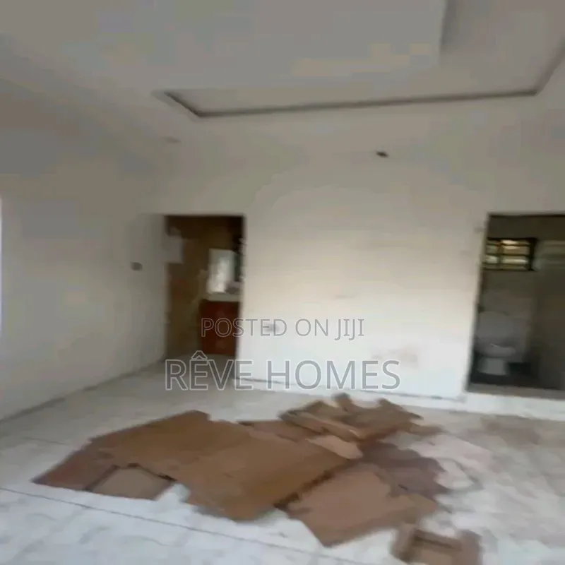 Studio Apartment in Akoka for rent