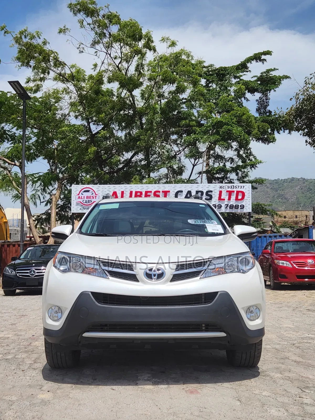 Toyota RAV4 Limited AWD (2.5L 4cyl 6A) 2016 White