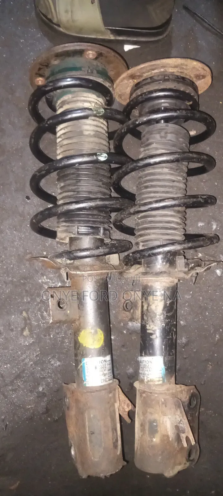 Front Shock Ford Edge 017