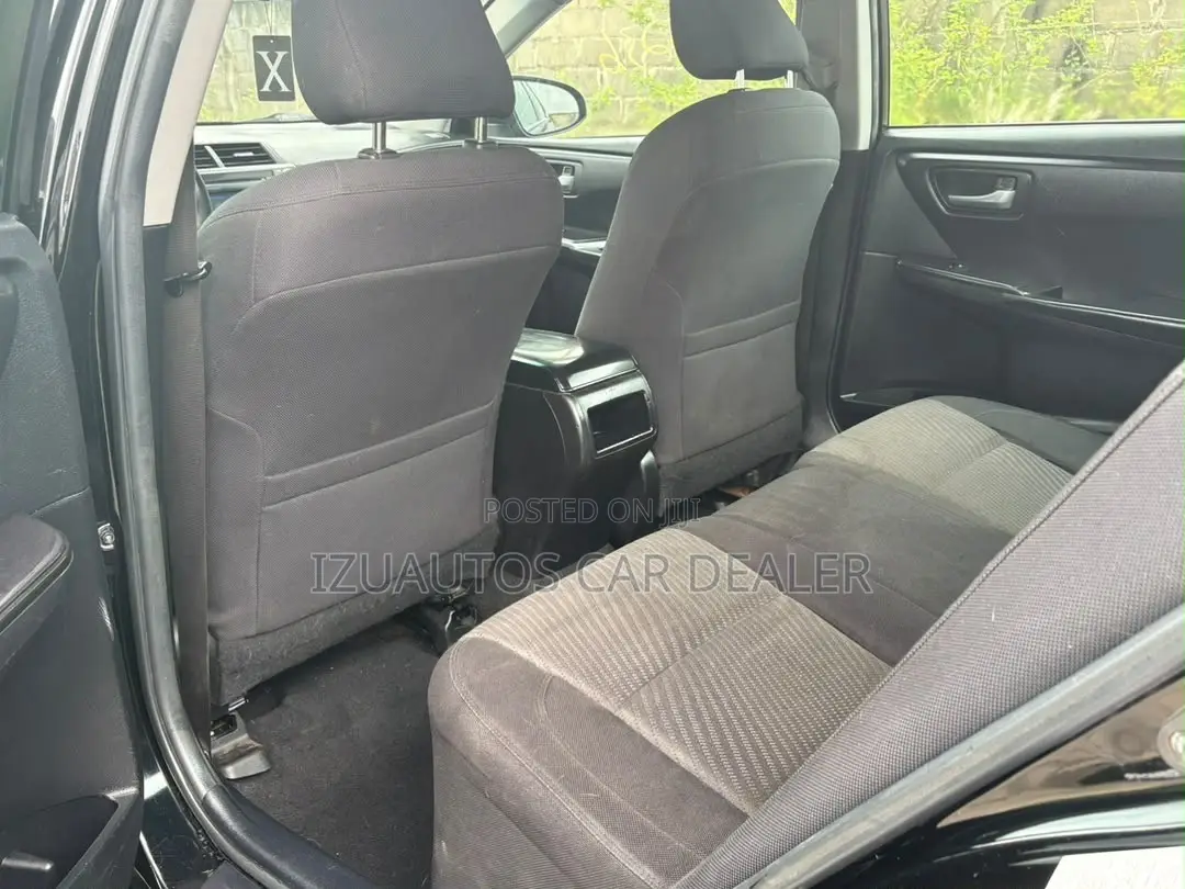 Toyota Camry LE 4dr Sedan (2.5L 4cyl 6A) 2015 Black