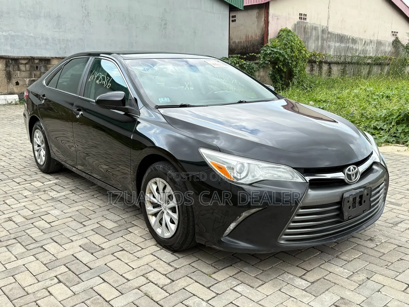 Toyota Camry LE 4dr Sedan (2.5L 4cyl 6A) 2015 Black