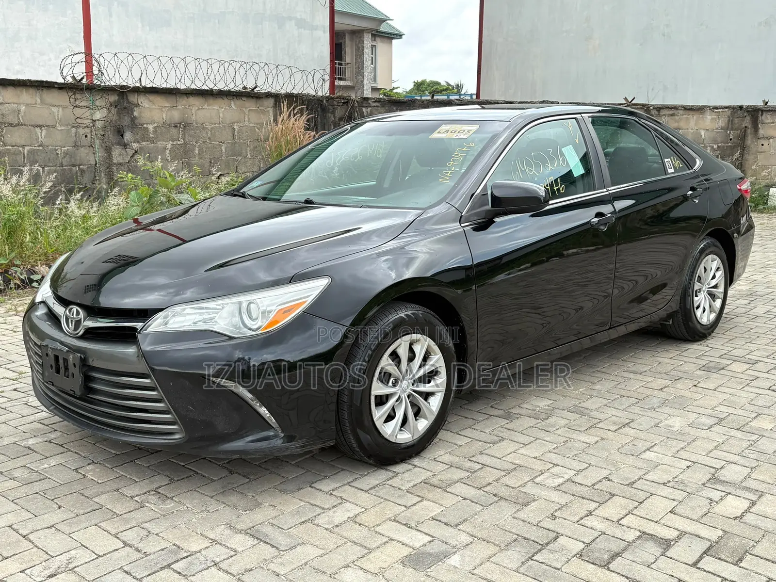 Toyota Camry LE 4dr Sedan (2.5L 4cyl 6A) 2015 Black