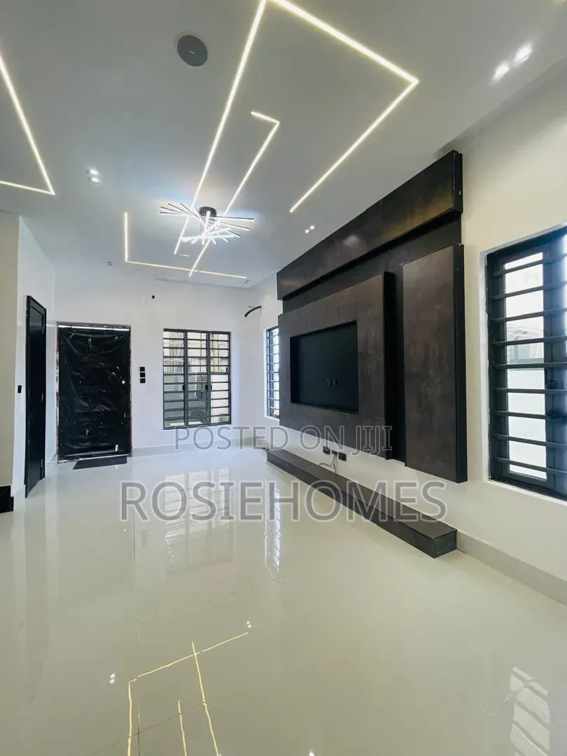 3bdrm Duplex in Ado for sale