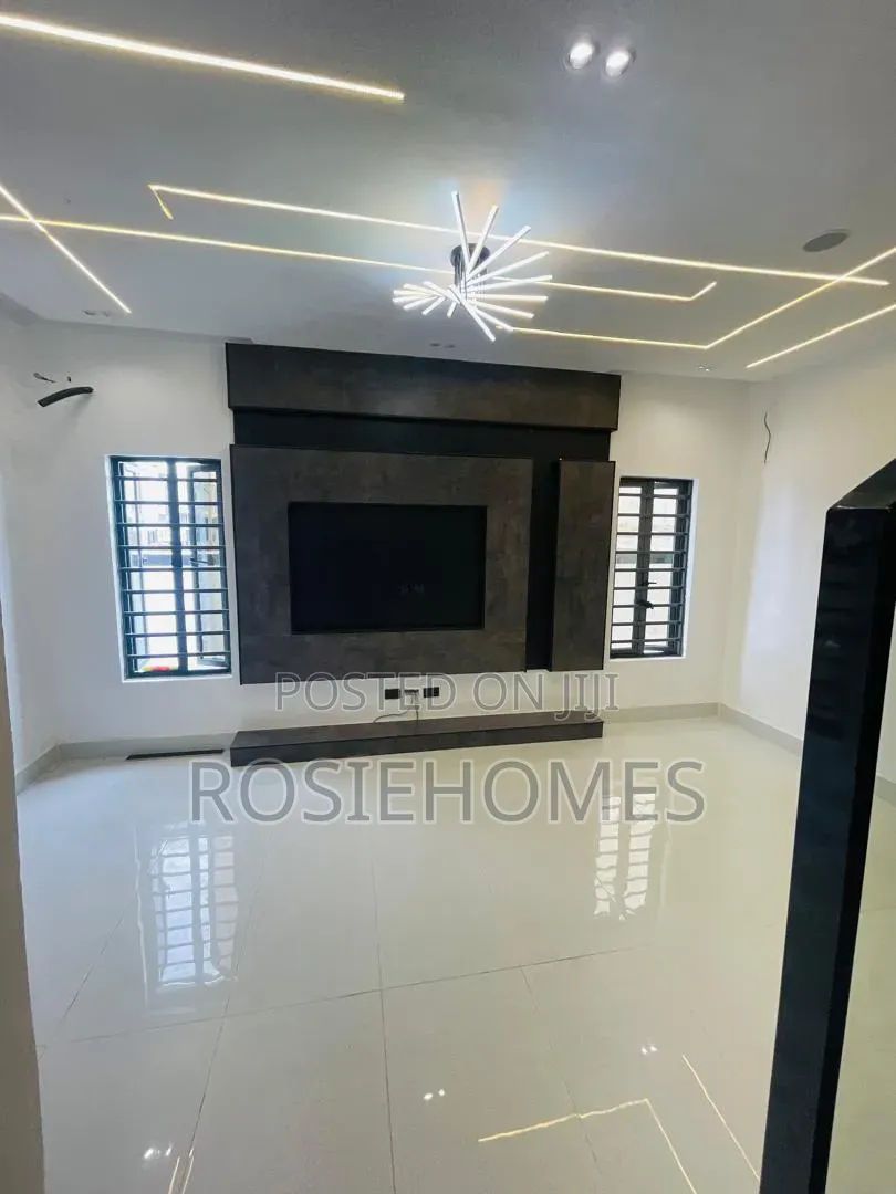 3bdrm Duplex in Ado for sale