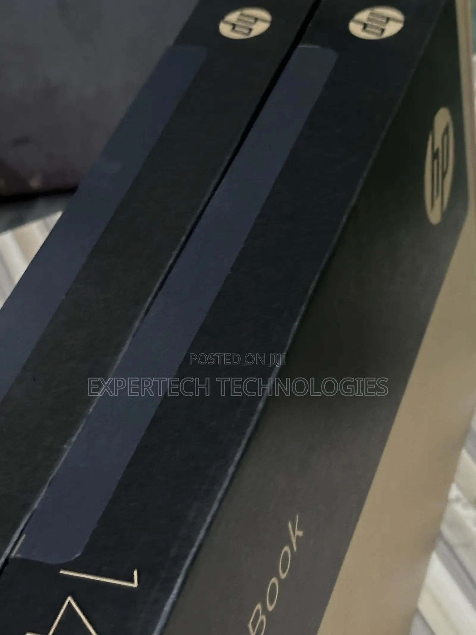 New Laptop HP OmniBook 5 Flip 8GB Intel Core 5 SSD 512GB