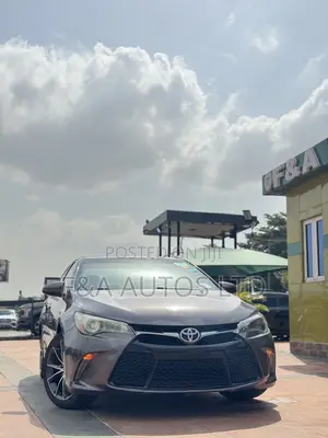 Toyota Camry XSE 4dr Sedan (2.5L 4cyl 6A) 2015 Brown