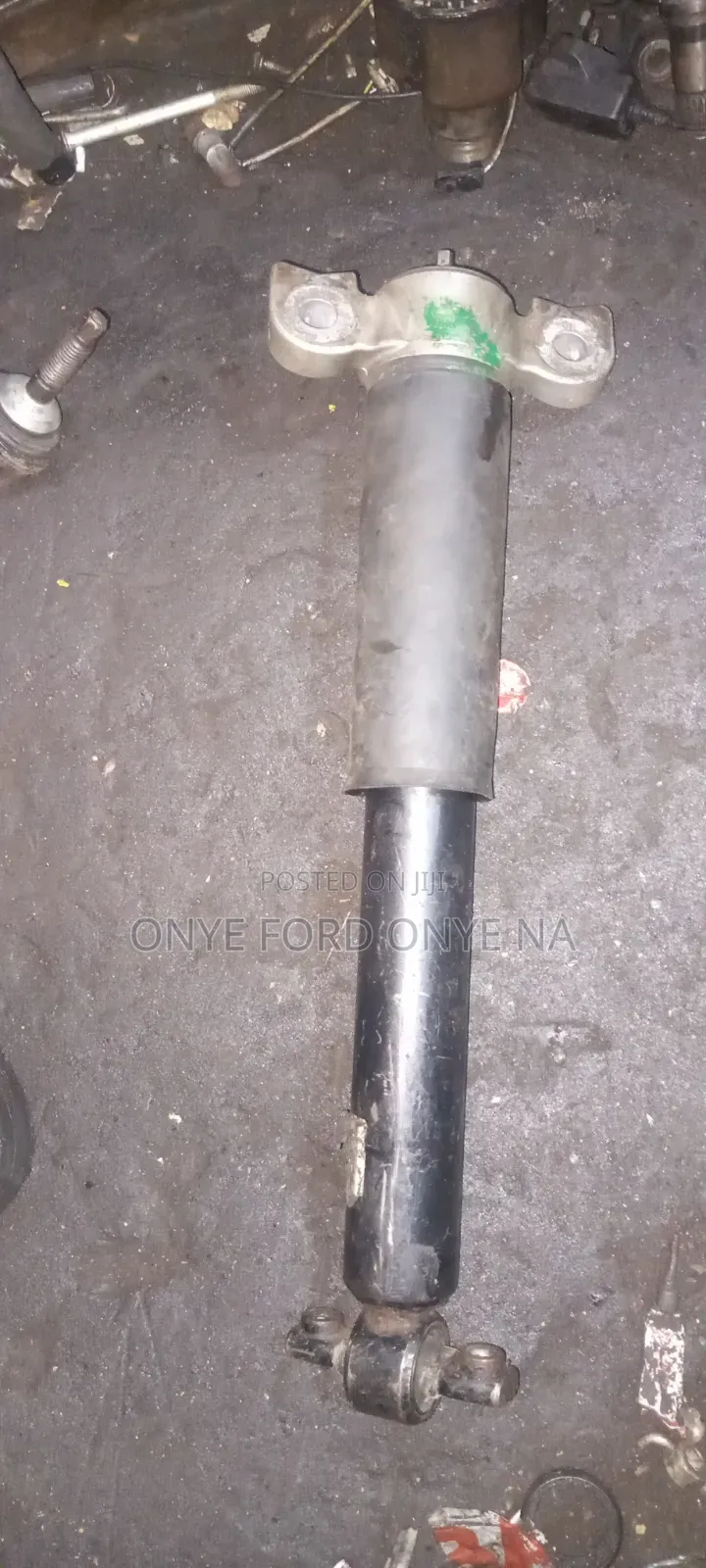 Back Shocks for Ford Edge 017
