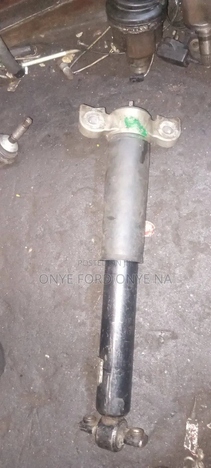 Back Shocks for Ford Edge 017
