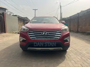 Hyundai Santa Fe 2016 Red