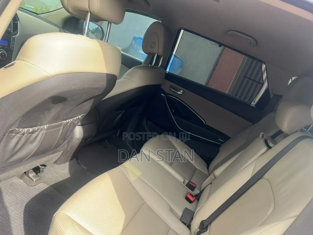 Hyundai Santa Fe 2016 Red