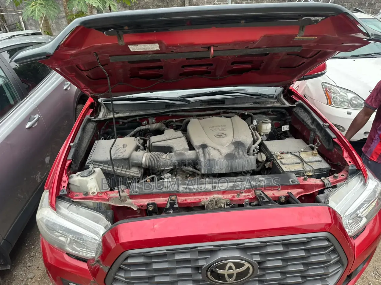 Toyota 4-Runner TRD Off Road 2021 Red