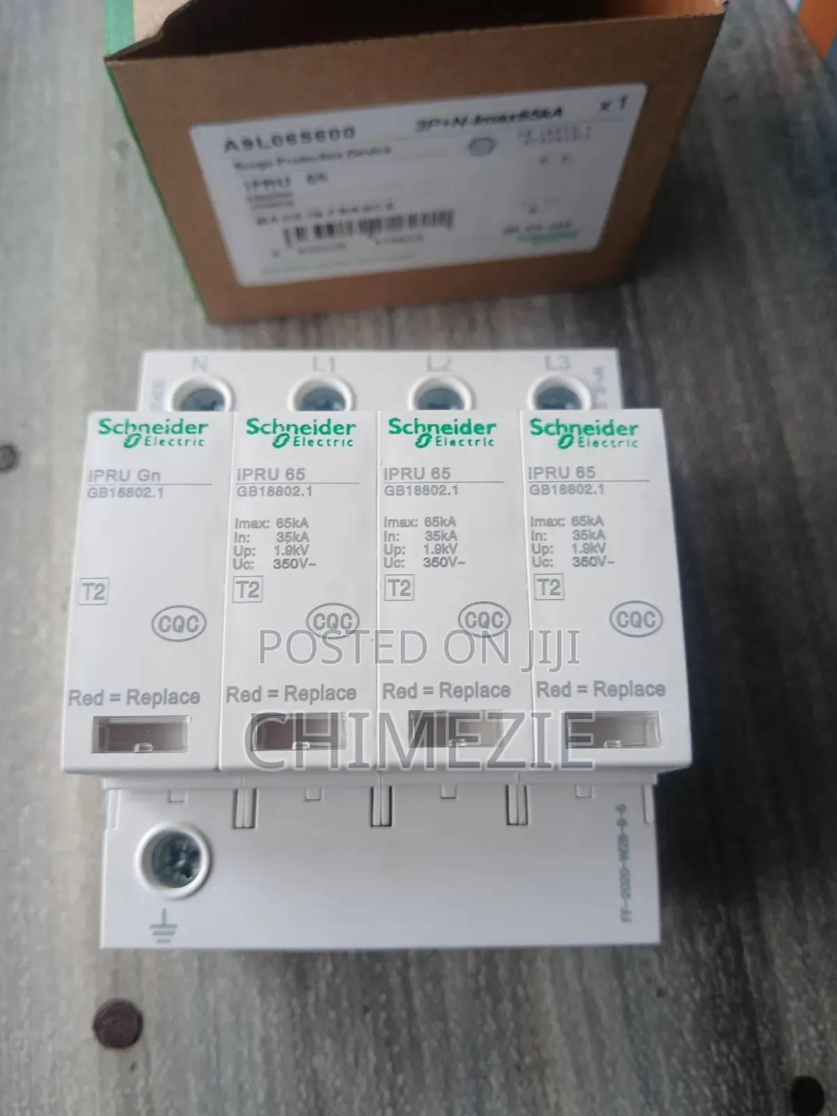 4pole Schneider Surge Protection