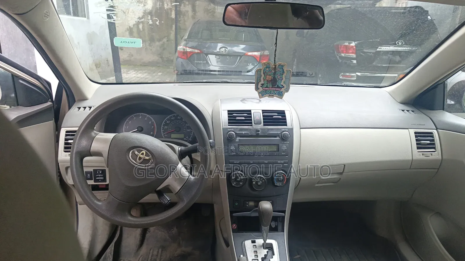 Toyota Corolla 2010 Gold