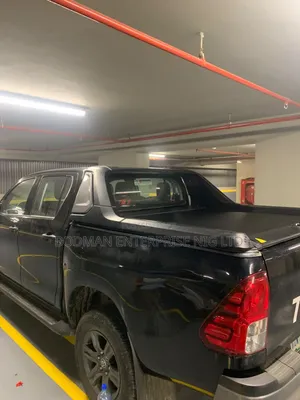 Manual Retractable Boot Cover With TRD Spoiler for Toyota Hilux #:;"