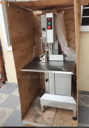 Standing Big Bone Saw